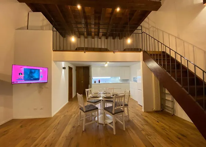 signoria flat 5* centro storico